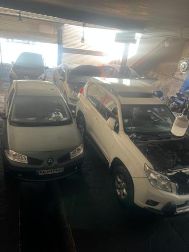 عکس خدمات اتومبیل کارا