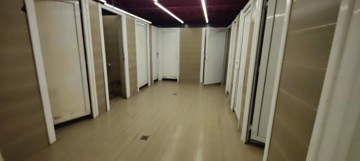 عکس سرویس بهداشتی پل طبیعت