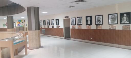 عکس کتابخانه مرکزی سمنان