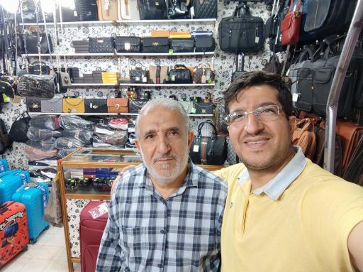 عکس تعمیرات کیف اخوان