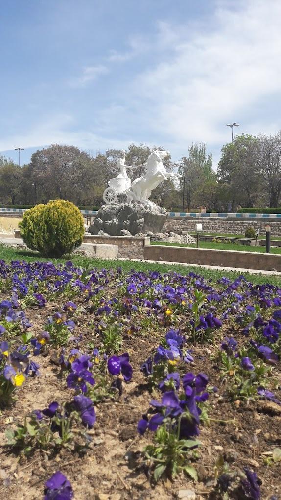 عکس مجسمه آناهیتا