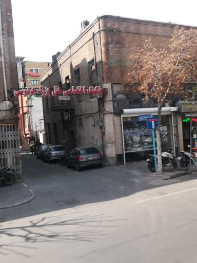 عکس پارکینگ اختصاصی هتل بزرگ فردوسی