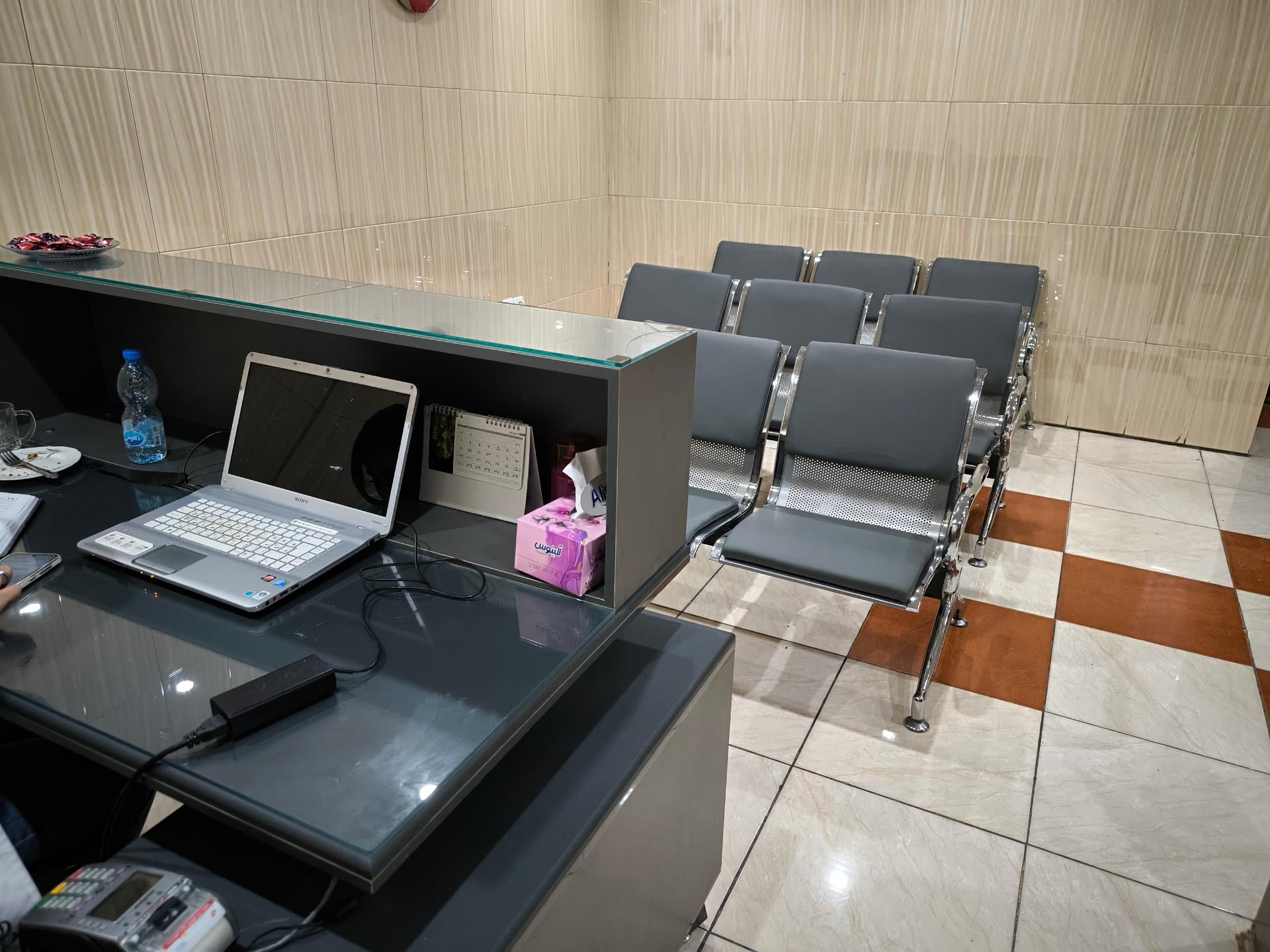 عکس مطب دکتر علی اصغر عابدزاده متخصص اطفال فوق تخصص کلیه