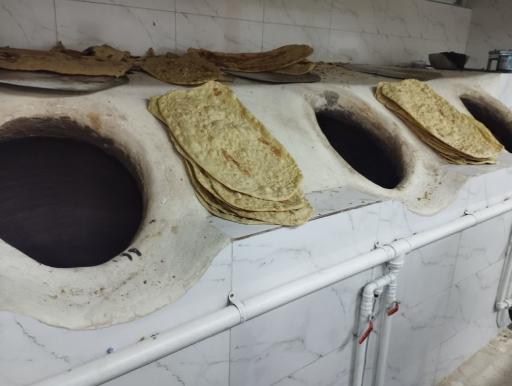 عکس نانوایی خراسانی گندم 