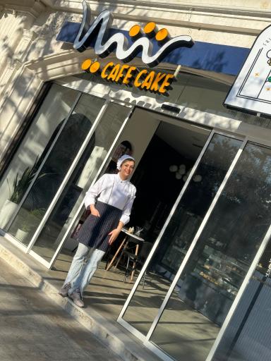 عکس کافه کیک شیلا 