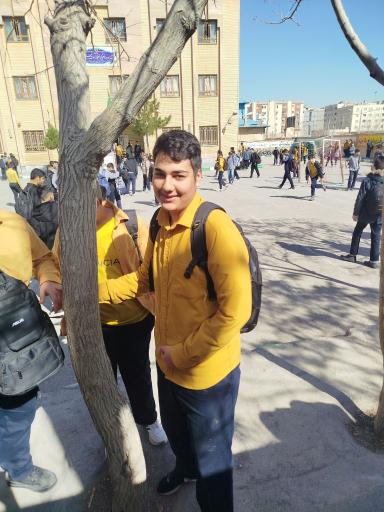 عکس دبیرستان دوره اول حسینی قفلی
