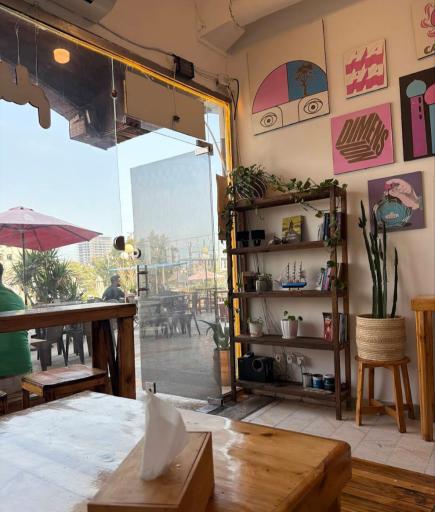 کافه صبحانه تُمُشی لنگر