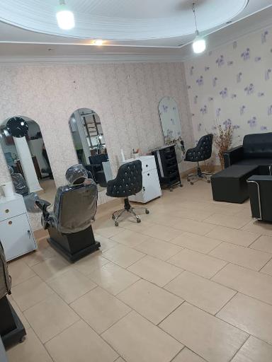 عکس آموزشگاه و آرایشگاه بانو جعفرزاده