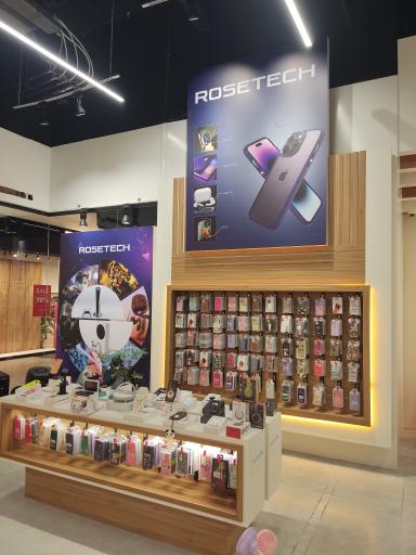 عکس فروشگاه موبایل رُزتک