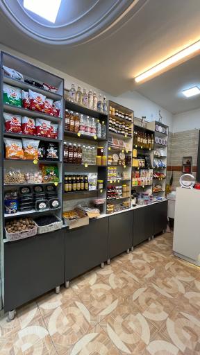 عکس محصولات ارگانیک انارک شعبه لاهیجان