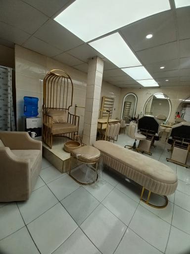 عکس سالن زیبایی فاطمه درویشی