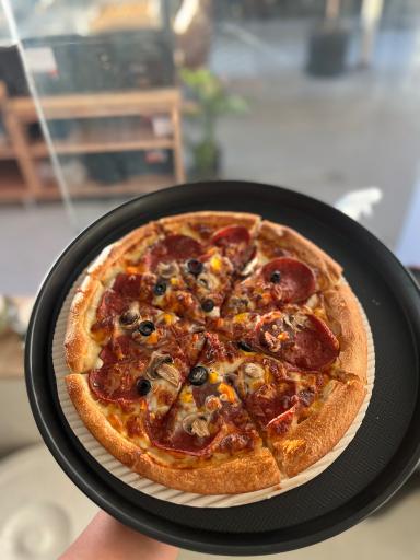 عکس کافه فست فود فیورا