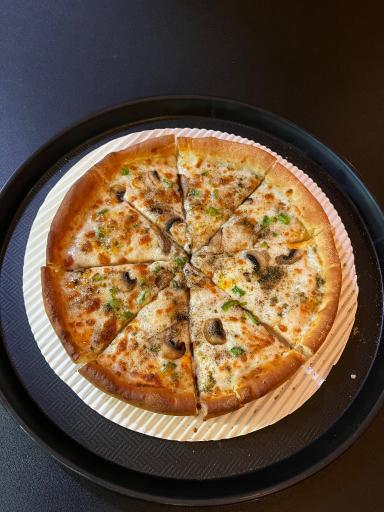 عکس کافه فست فود فیورا