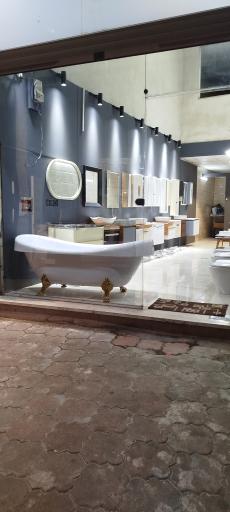 گالری سمیع ماچیانی ساختمان