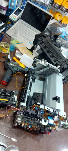 عکس فروشگاه کامپیوتر و ماشین های اداری اصغری 