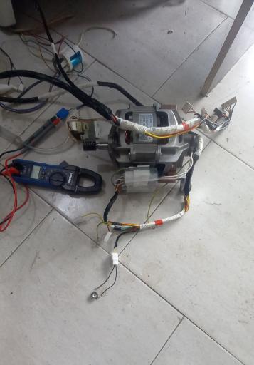 عکس خدمات فنی وطن