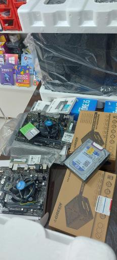 عکس فروشگاه کامپیوتر و ماشین های اداری اصغری 