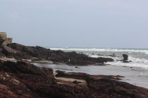 عکس ساحل و پارک سنگ سیاه شهرستان جاسک