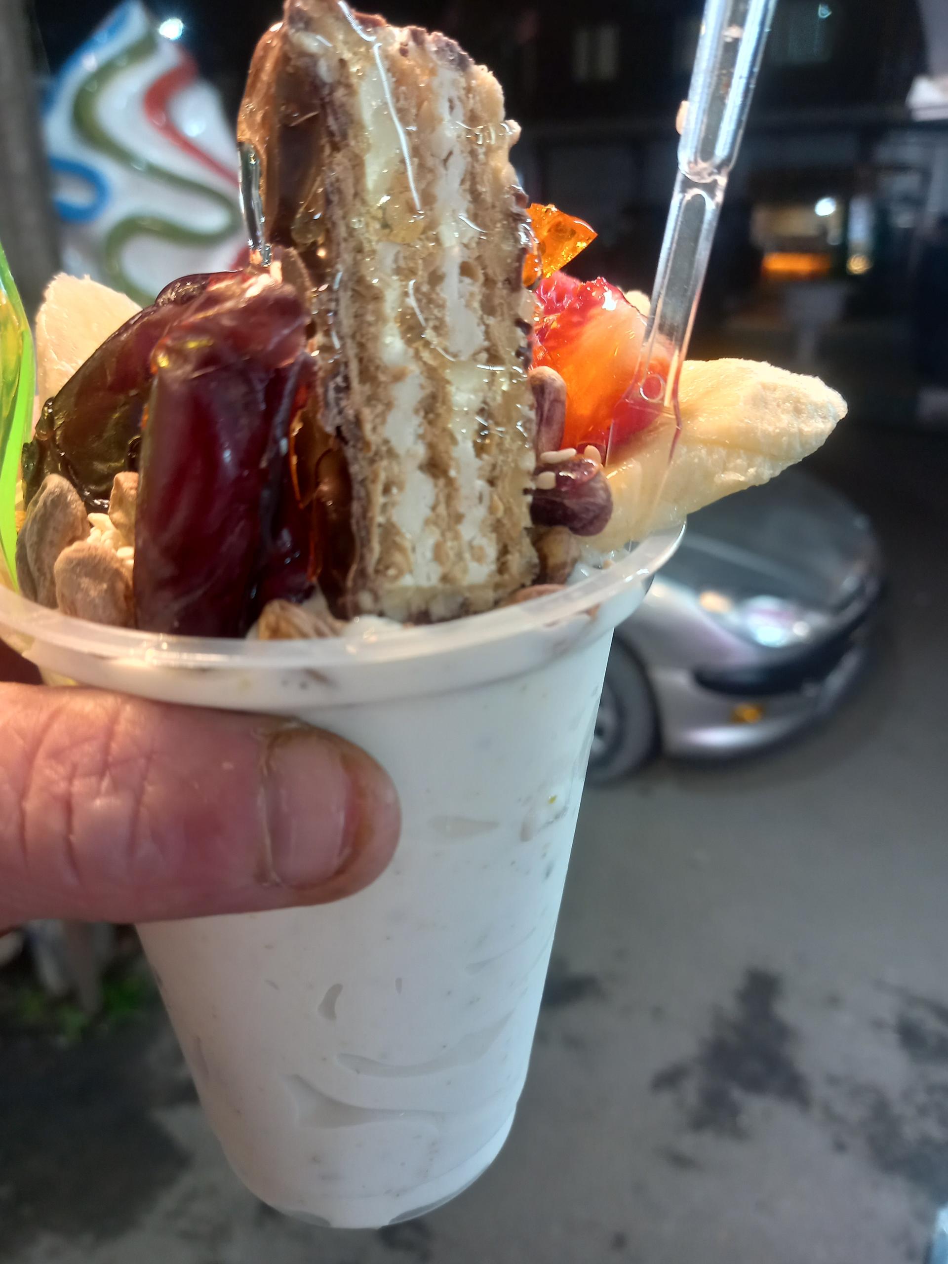 عکس آبمیوه و بستنی سروین ماسال