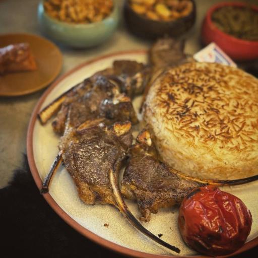 عکس کبابی و رستوران آقاجان