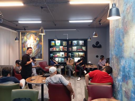 عکس باشگاه بازی های فکری بازینو