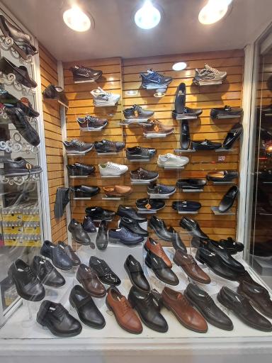 فروشگاه کفش چرم طور