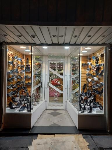 فروشگاه کفش چرم طور