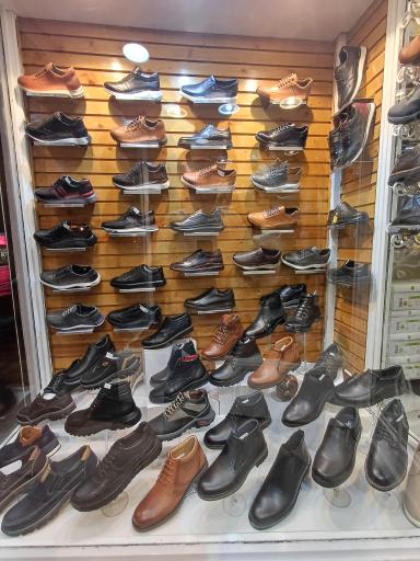 فروشگاه کفش چرم طور