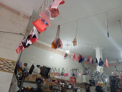 عکس دوخرچه تک سوار