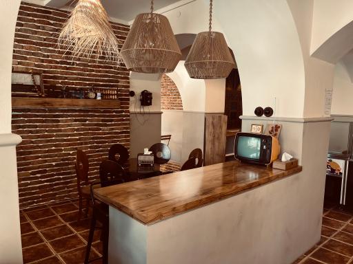 عکس کافه بستنی بابوجی