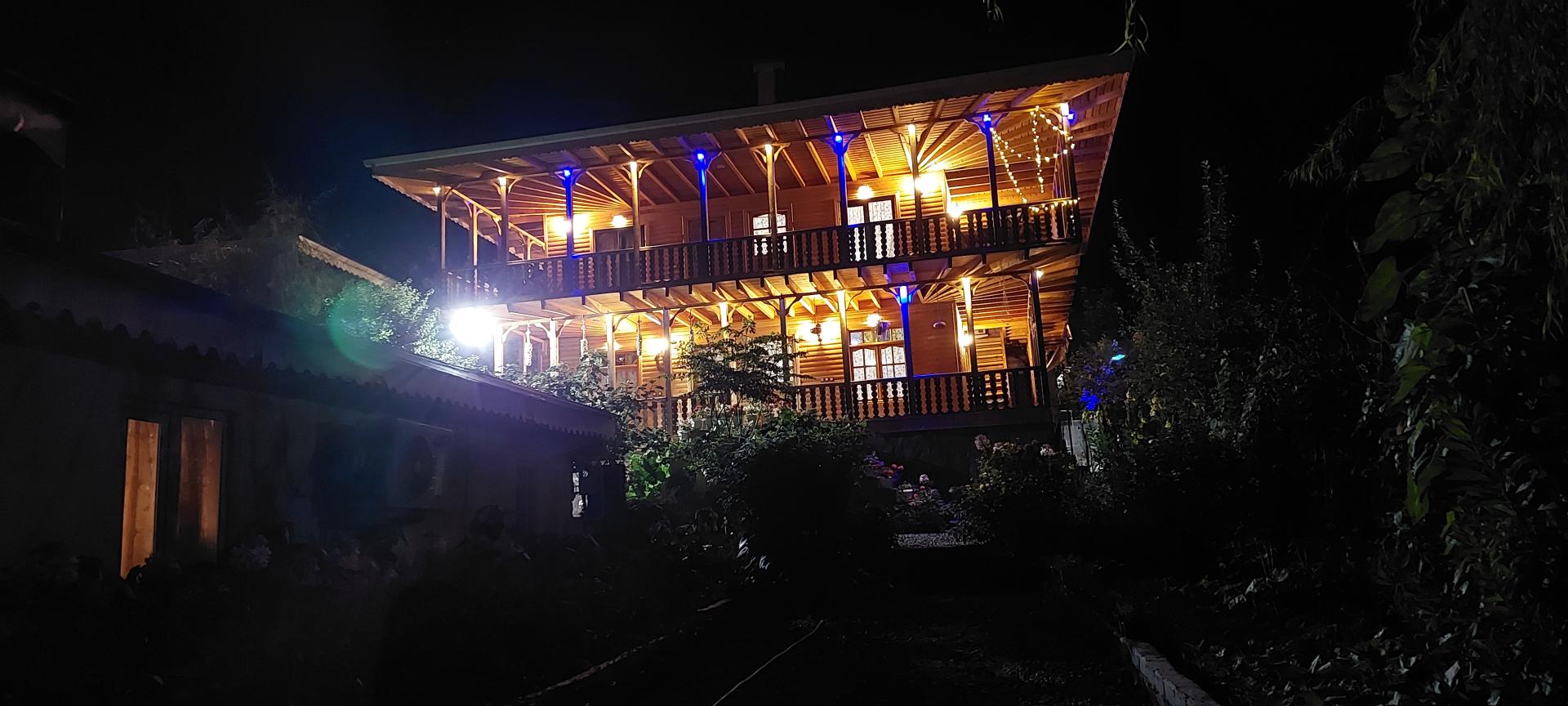 عکس بوم گردی دیل وا