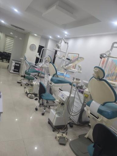 عکس مطب دکتر فرناز فخری ارتودنسی