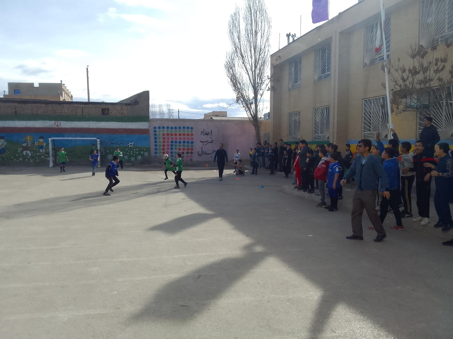 عکس دبستان نواب صفوی 