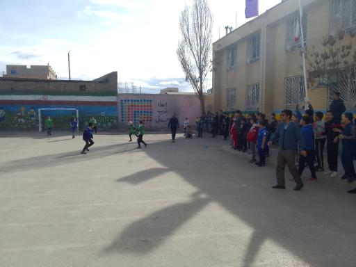 عکس دبستان نواب صفوی 