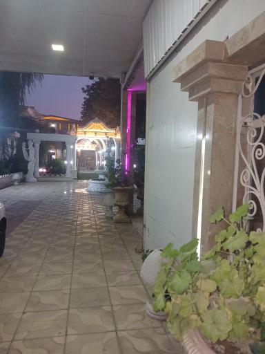 باغ تالار نیلوفر