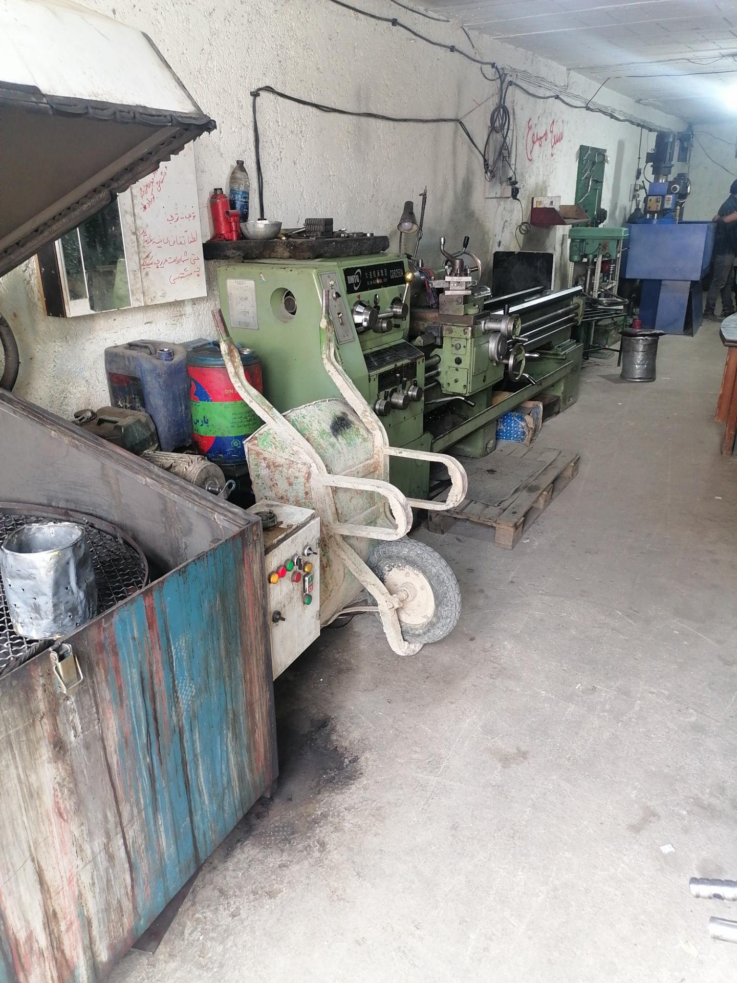 عکس تراشکاری استاد تقی شمس 