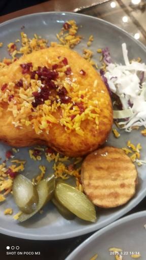 عکس سفره خانه و کافه سنتی رومانس