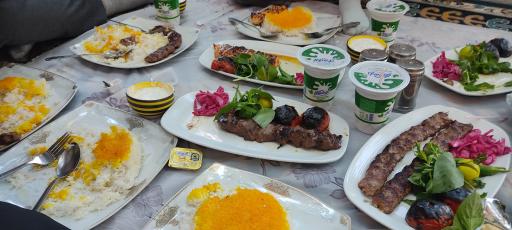 عکس رستوران دایی علی