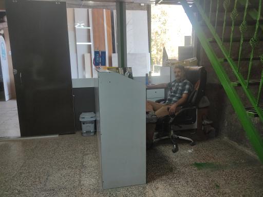 عکس فروشگاه ام دی اف رابین هود