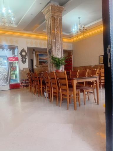 عکس رستوران دایی علی