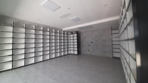 عکس مجتمع تجاری فروغ