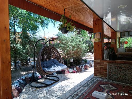 باغ رستوران مادر