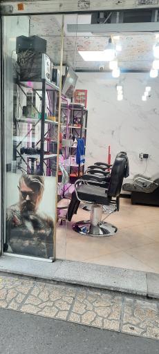 عکس آرایشگاه مردانه اهورا 