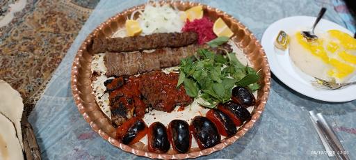 باغ رستوران مادر