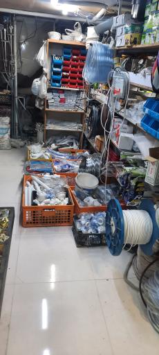 عکس ابزار و لوله مدرن