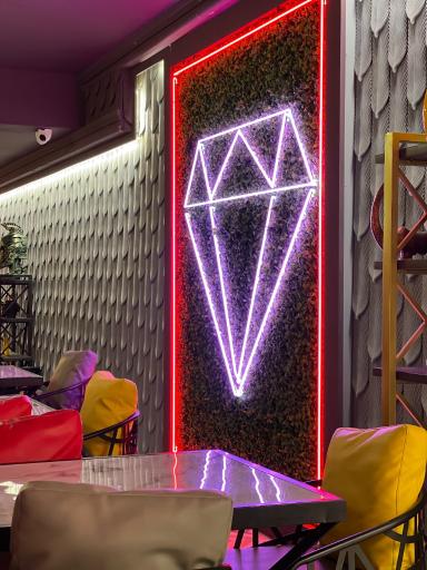 عکس تفریحگاه و رستوران شب های عنبران