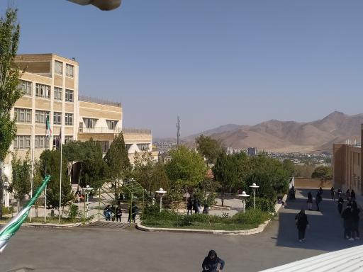 عکس دانشکده دخترانه اراک (اطهر)