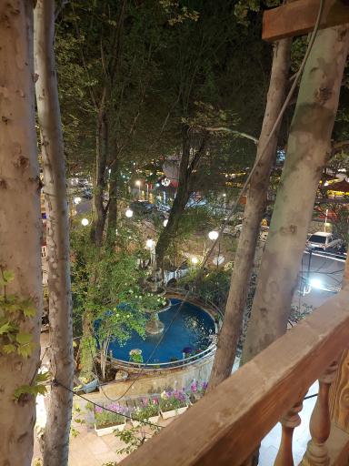 عکس تفریحگاه و رستوران شب های عنبران