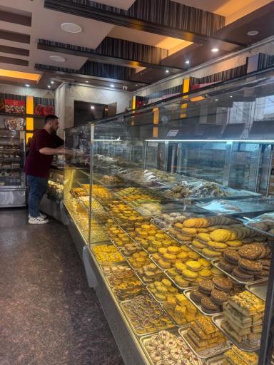 عکس شعبه مرکزی قنادی کندو