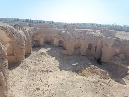 عکس شهر تاریخی تون